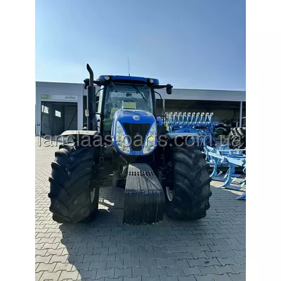New Holland T7070